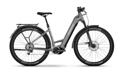 VTC Électrique Haibike Trekking 7 Low Shimano Deore / XT 12V 27.5'' 720Wh Gris / Blanc 2023